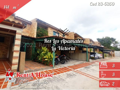 Townhouse En Venta La Victoria Res Los Apamates 23-6350 Jja