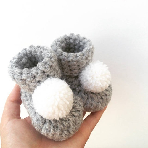 Escarpines Botitas Con Pompones Tejidas Al Crochet Para Bebe