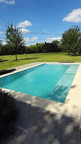 Casa En Venta Club De Campo El Moro