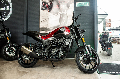 Imagen 9 de 25 de Benelli Leoncino 250 - No Ktm, No Husqvarna, No Honda!