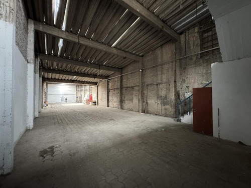 Galpón En Alquiler - 500m2 - Avellaneda
