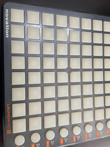 Novation Launch Pad S (Usado)