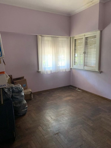 Imagen 12 de 17 de Casa En Venta En Castelar