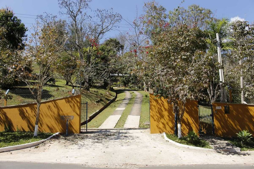 Imagem 2 de 5 de Chácara/sítio C/ 2 Casas Novas E Piscina-serra Negra/sp