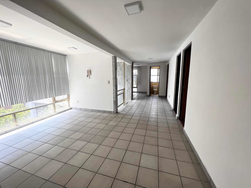 Venta Oficina O Depto Ambos Usos De Suelo En El Condominio