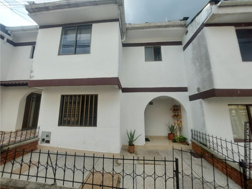 Venta Casa Conjunto Cerrado Calarca 