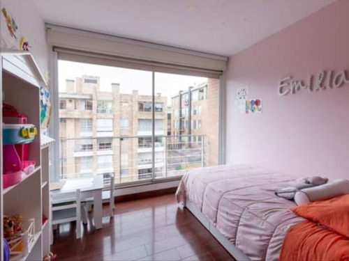 Imagen 10 de 14 de Vendo Apartartamento Chico Navarra Bogota Lindo Iluminado