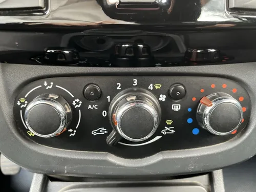 Renault Duster DYNAMIQUE MEC 2,0 4X4