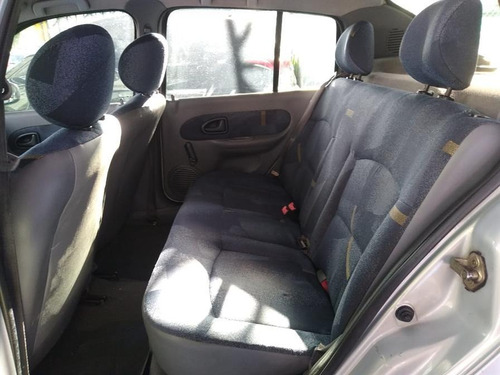 Renault Clio Sedan 1.0 16v Rn 4p