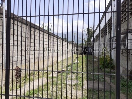 Galpón Industrial En Venta C/ La Mura Guatire. Ar Mls # 24-15905
