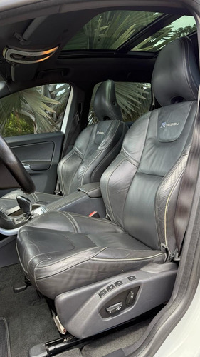 Volvo XC60 3.0 T6 R-design 5p