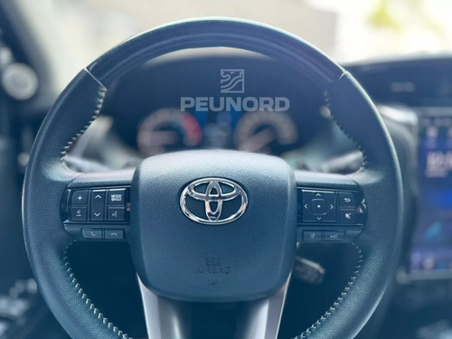 Toyota Hilux SW4 2.8 Srx 204Cv 4X4 7As At