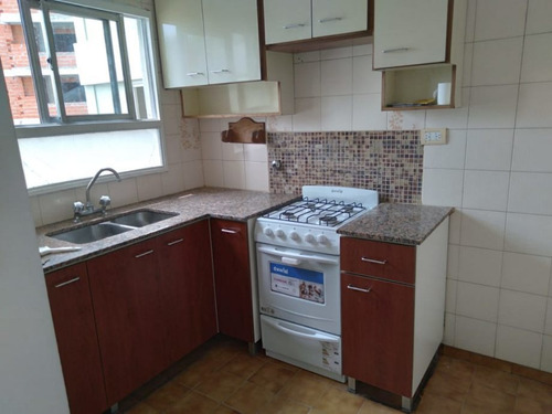 Imagen 3 de 8 de Departamento En Venta En Lanus Este