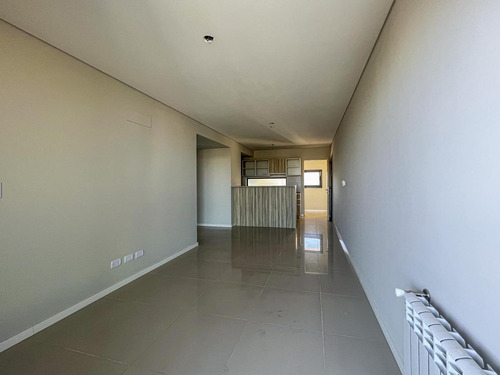 Imagen 4 de 22 de Departamento De 1 Dormitorio Con Escritorio A Estrenar En Lourdes