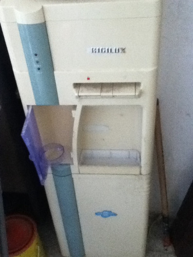 Imagen 2 de 4 de Dispensador De Agua Frigilux Para Repuesto