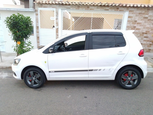 Volkswagen Fox 1.6 Run Total Flex 5p 2017
