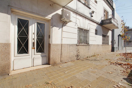 Imagen 18 de 19 de Venta Ph De 2 Ambientes - Muy Buen Estado - Frente - Luminoso - Sin Expensas - Monte Castro