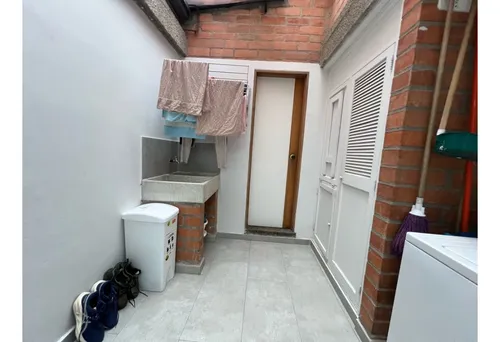 Venta Casa Los Balsos 250 Mts2 Admon $780.000