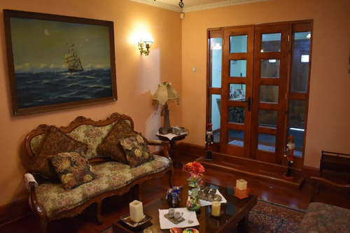 Parcela En Condominio, 5.000m2, Con Amplia Casa De 235m2