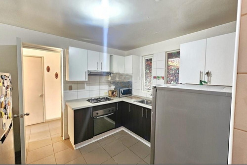 Oportunidad Por Viaje! Venta Casa, 105m2, 3d 3b