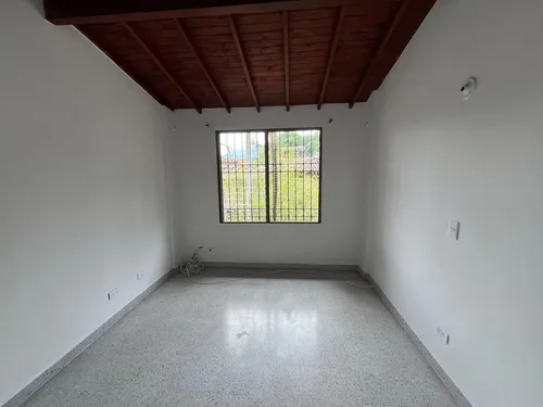 Arriendo Casa En El Trianón