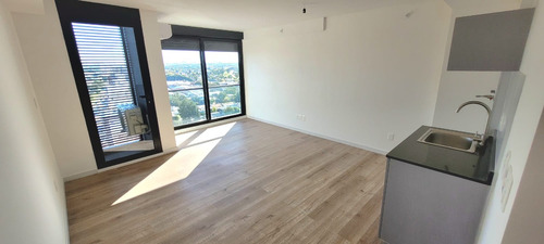 Venta Monoambiente Con Excelente Vista, A Estrenar  Malvín