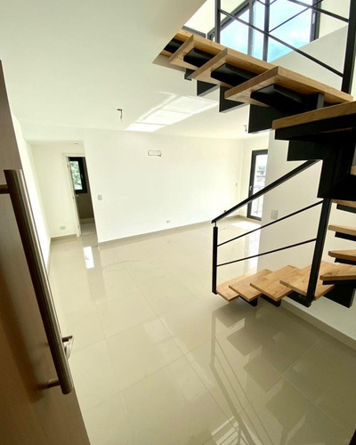 Imagen 3 de 13 de Departamento De 3 Ambientes - Vilanova Haedo