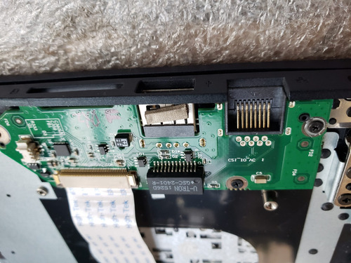 Imagen 3 de 3 de Placa Usb Y Red Compaq 21n121ar Con Flex E353411 Awm 20624