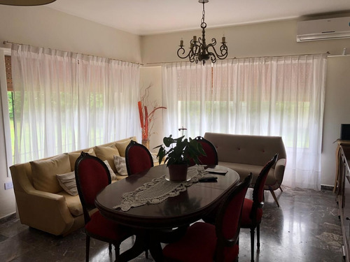 Imagen 22 de 30 de Venta, Casa Con Parque, Pileta, Quincho, P. Leloir Ituzaingo