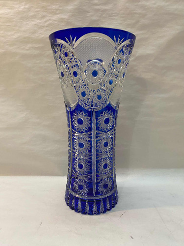 Antiguo Florero De Cristal Azul Tallado De Gran Tamaño