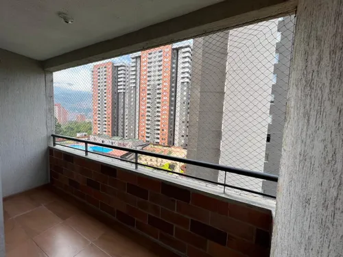 Venta De Apartamento En Ciudad De Los Puertos Con Excelentes Espacios