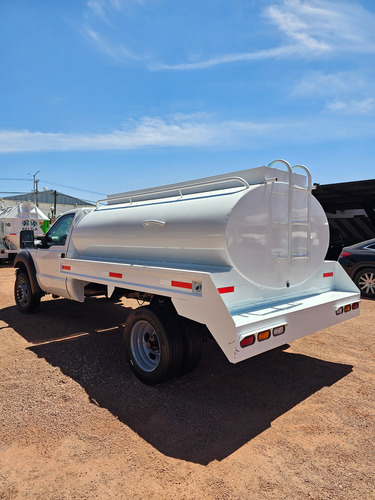 Ford F450 Modelo 2012 Pipa Nueva 5,000 Litros