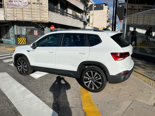Imagen 5 de 15 de Volkswagen Taos 1.4tsi Highline Tiptronic 150cv Financiacion