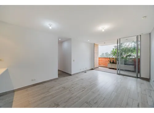 Apartamento Trasversal Intermedia