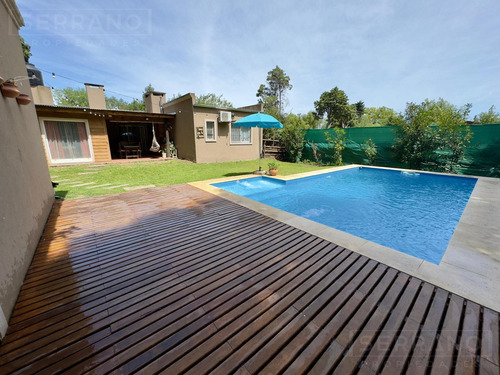 Venta Casa 4 Ambientes, Calle Moreno Al 500, Parque Sakura, Exalt. De La Cruz