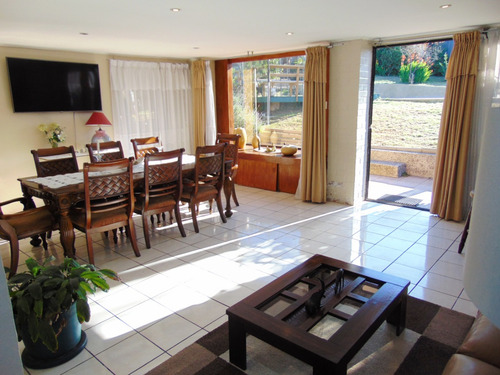 Vendo Casa 295 M2 Construidos, 5 Habitaciones, Quilpue