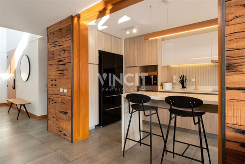 Departamento En Venta De 3 Dorm. En Lo Barnechea