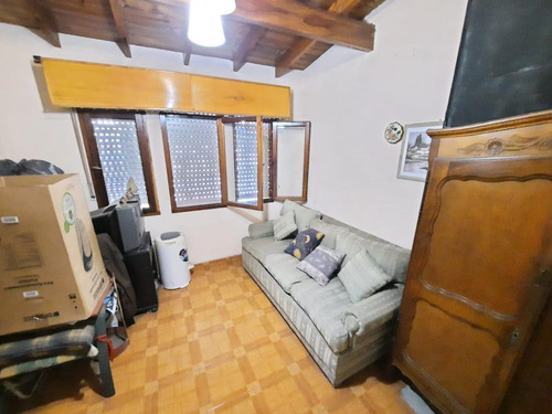 Imagen 7 de 9 de Casa - Castelar