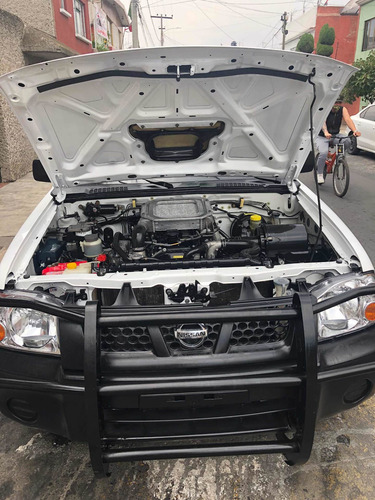 Imagen 8 de 15 de Nissan Np300 Modelo 2013 2.5 Diesel Chasis 4x2 Mt