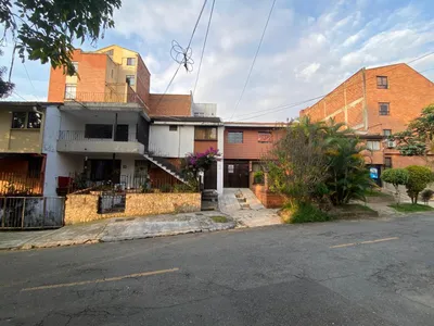 Lote y casalote en venta