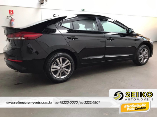 Imagem 4 de 15 de Hyundai Elantra 2.0 Automático Flex 2017/2018