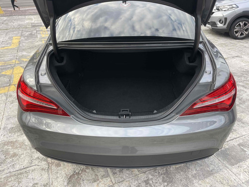 Mercedes-Benz CLA 180 1.6 CGI GASOLINA 7G-DCT