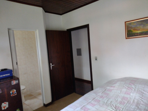 Casa Alto Padrão - 900 Metros De Terreno - Carambeí-pr