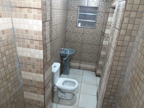 Imagem 3 de 7 de 02 Cômodos Para Alugar - Cidade Soberana