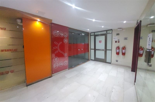 Imagen 6 de 20 de Oficina En Arriendo En Santiago