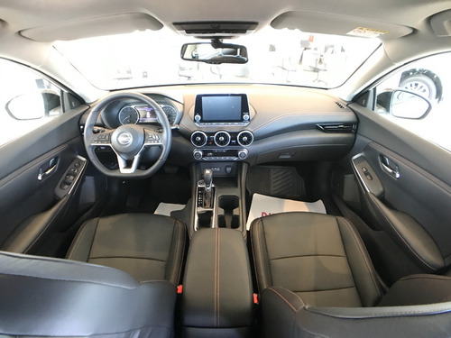 Nuevo Nissan Sentra Sr Cvt 2.0 Cv 150 Cadenero