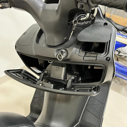 Imagen 7 de 17 de Suzuki Burgman 200 Abs 2019 Scooter 200 Usado