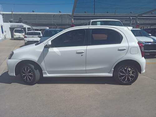Toyota Etios 1.5 Xls