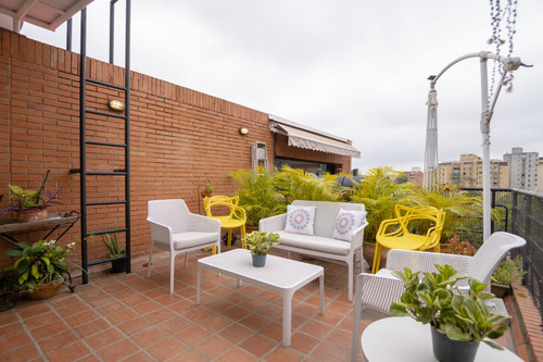 Imagen 26 de 30 de Town House Con Terraza En Venta - La Boyera Mls #23-25799cfj