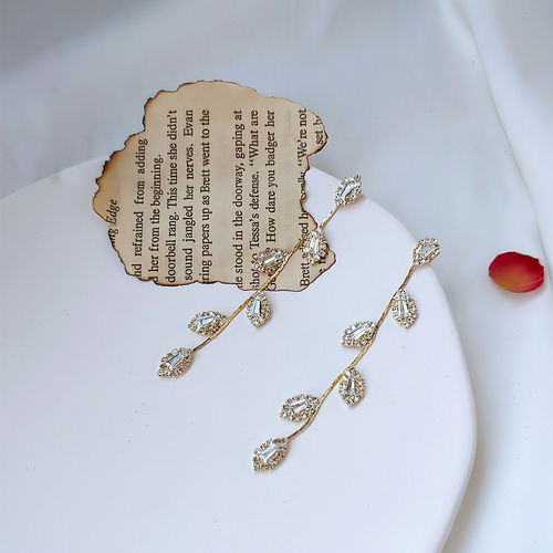 Lusix Pendientes Colgantes Con Forma De Hoja Dorada, Estilo